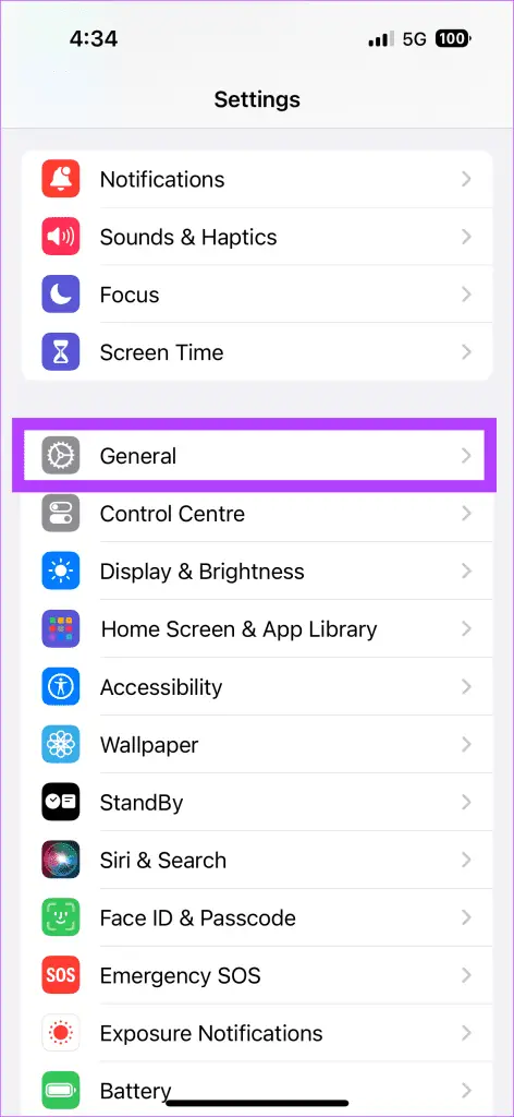 Abra la aplicación Configuración en su iPhone y toque General